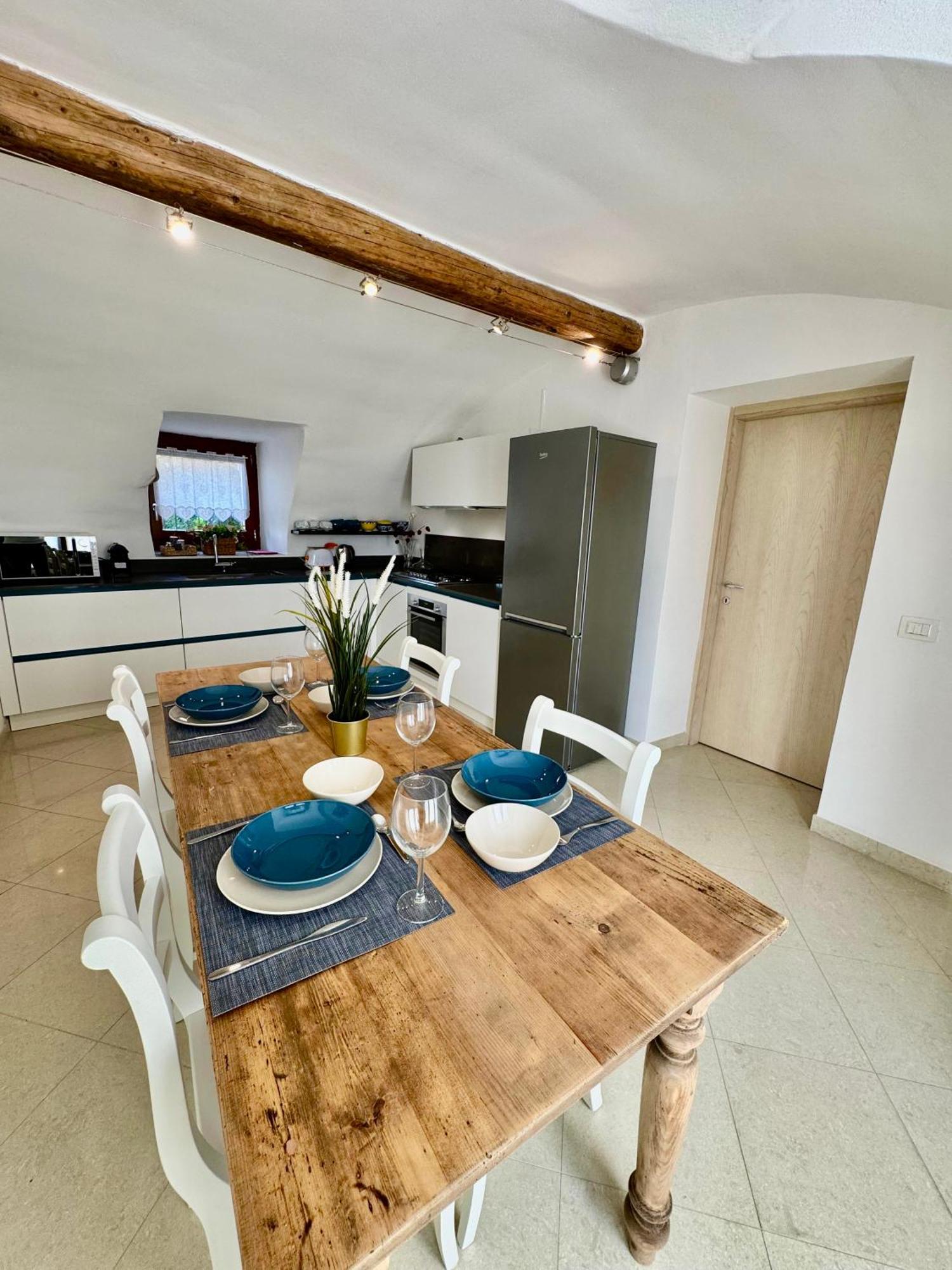 Corvina Suite Костермано Екстериор снимка